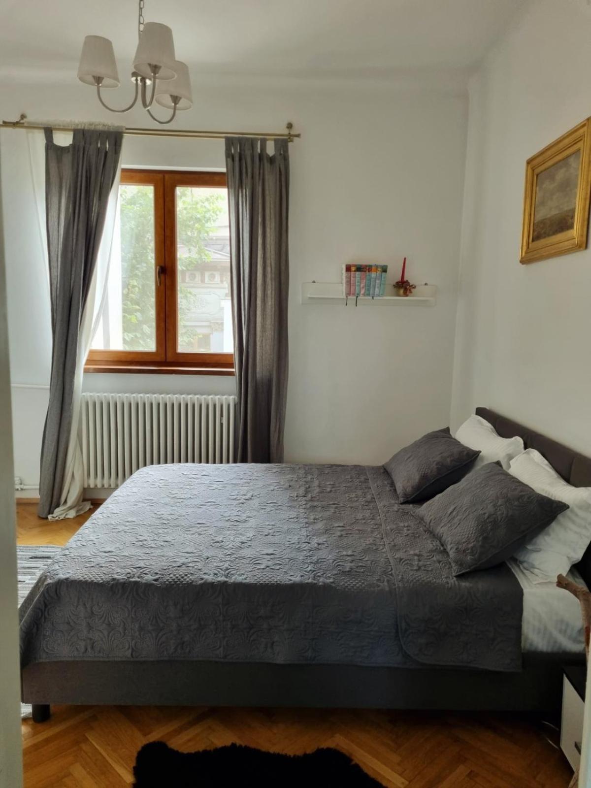 Cozy Apartment Near City Center Βουκουρέστι Εξωτερικό φωτογραφία